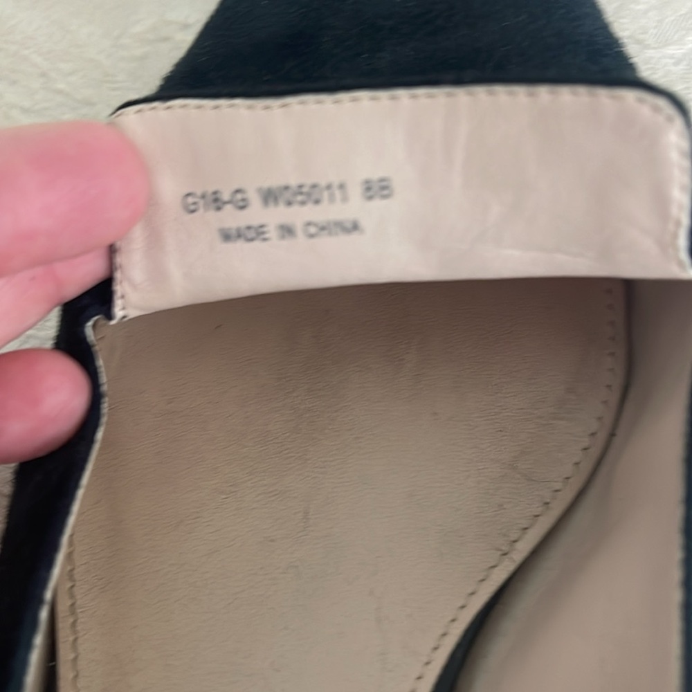 #154 COLE HAAN black flats - Picture 2 of 3